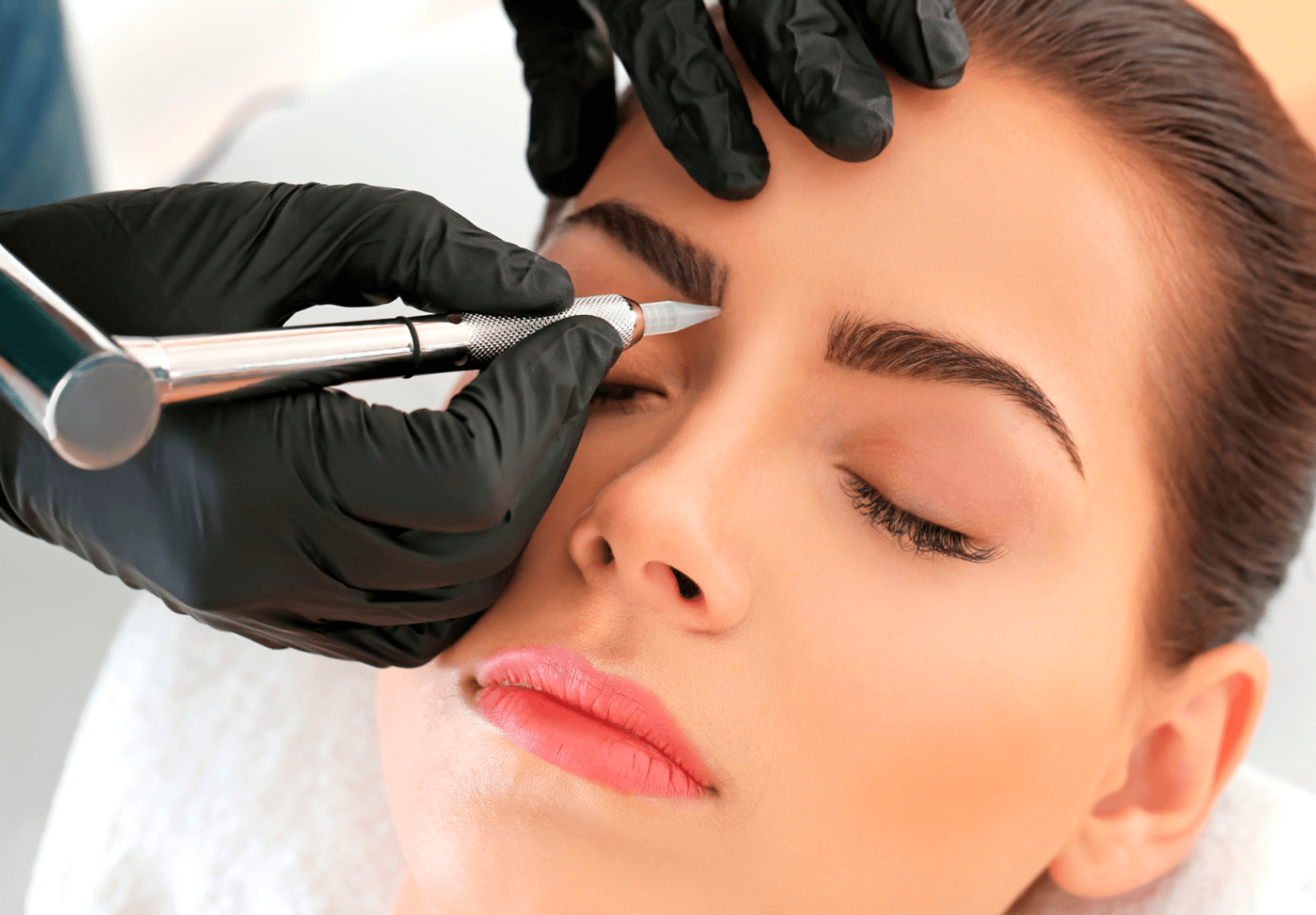 El microblading de cejas: Bajo coste, resultados rápidos